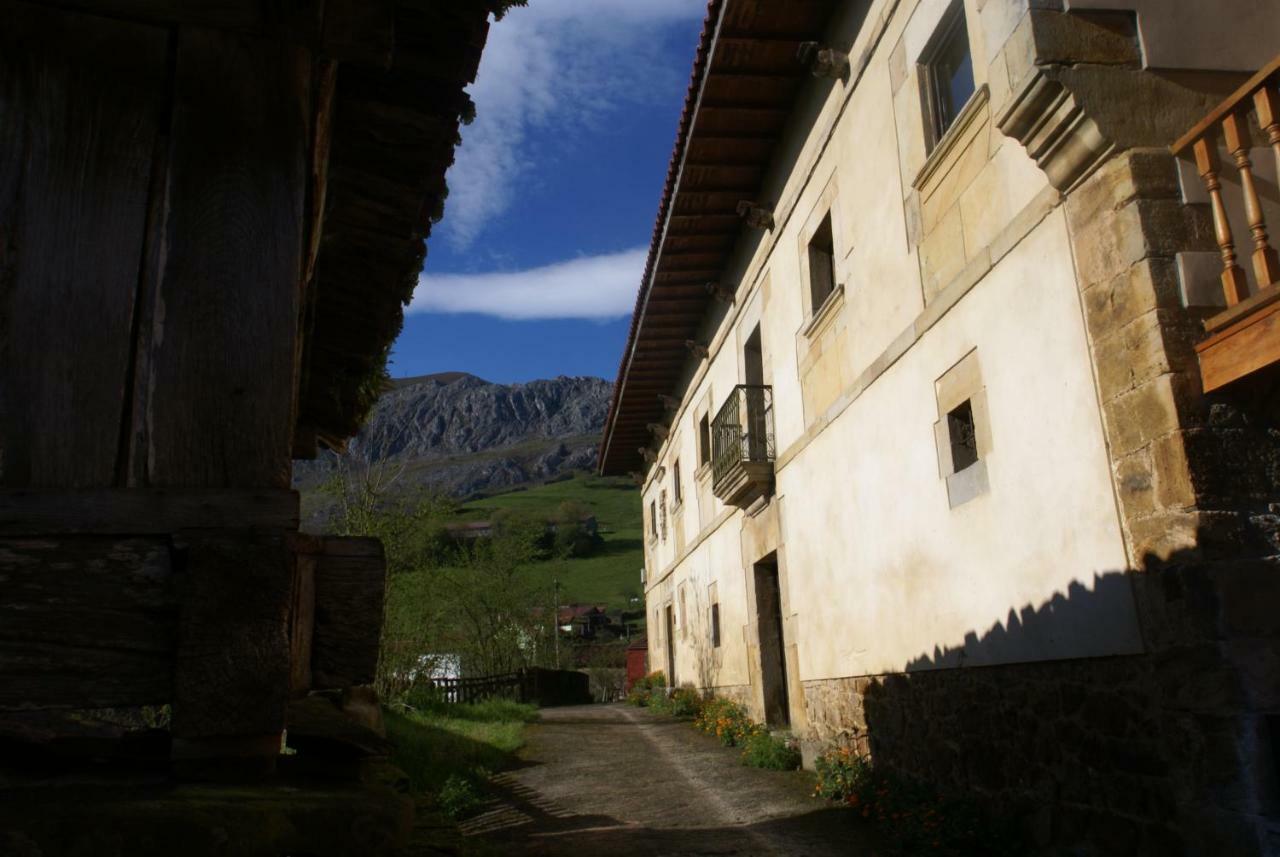 Palacio Rural De Inguanzo De Cabrales Villa Buitenkant foto